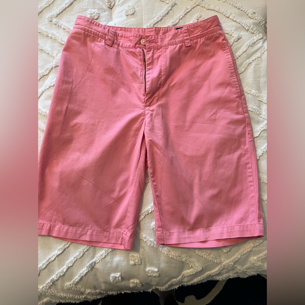 Vineyard Vines, Size 30  waist ~pink shorts, new condition